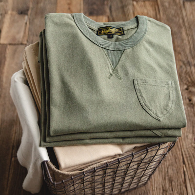 Retro Army Green T-Shirt Simple Round Neck Pocket Short Sleeves 24