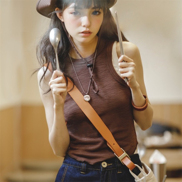 Slim Racer Vest with Solid Color Suspenders and Outerwear 123